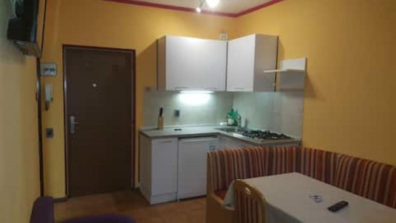 Miky Apartment-South Tyrol Merano Extérieur photo